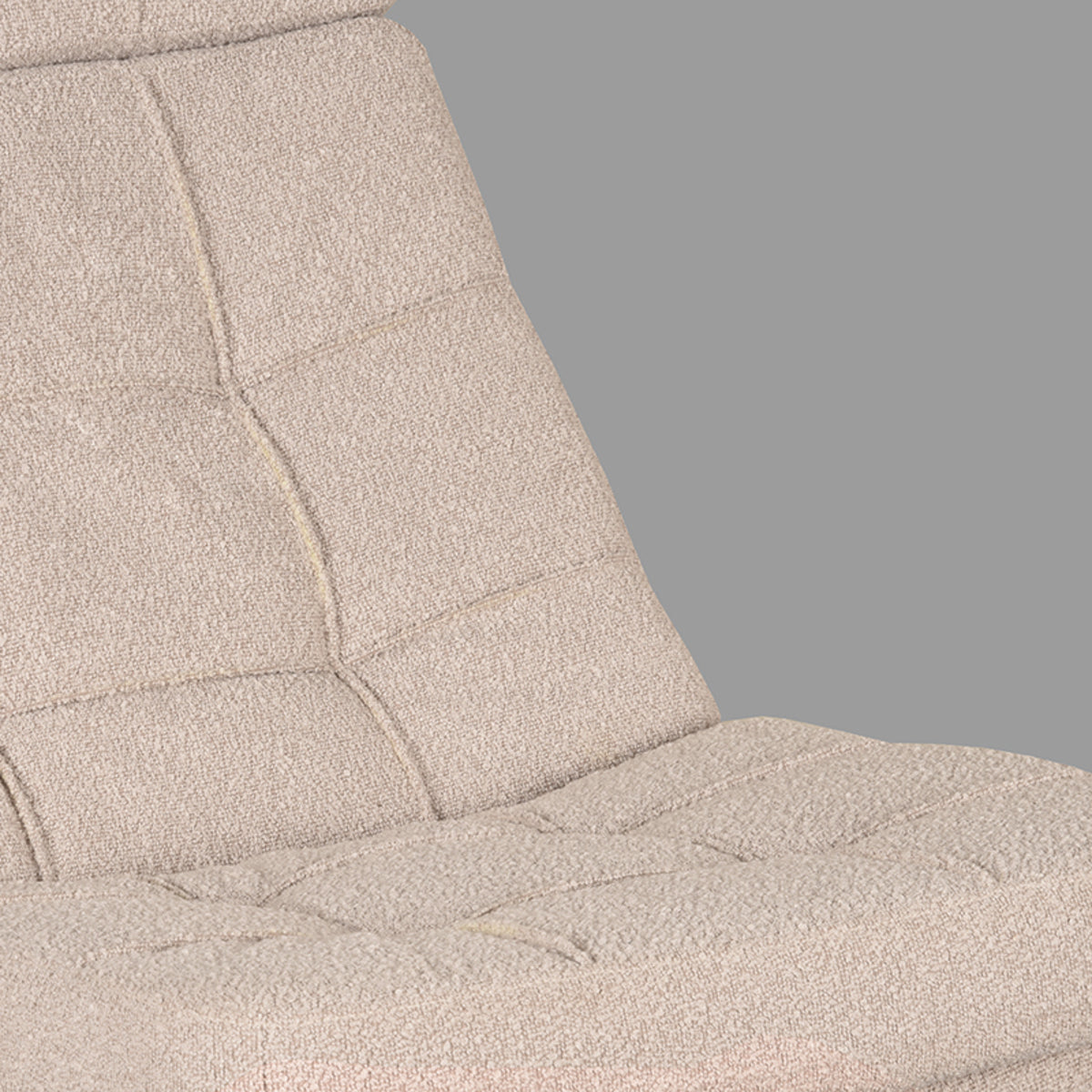 LABEL51 Fauteuil Alvar – Stijlvolle Bouclé Fauteuil – Exclusief Hocker